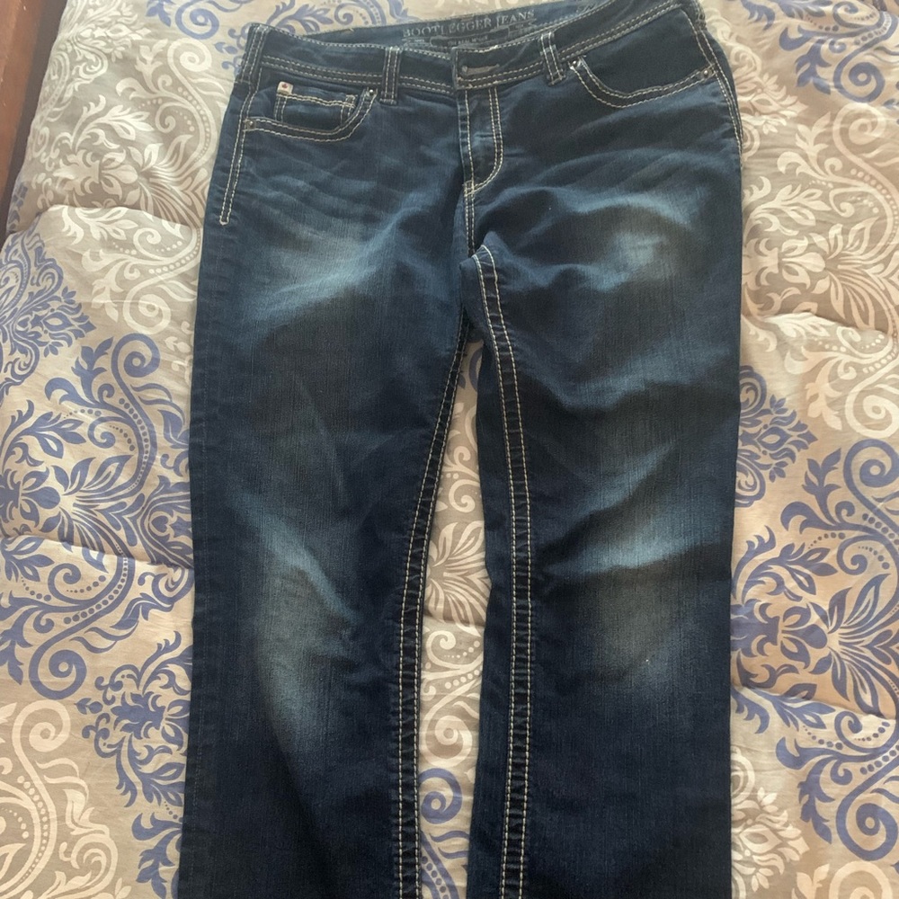 Jeans - Picture 1 of 4